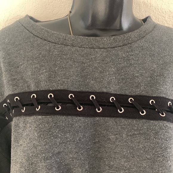 Blueh Ciel Grey/Black Laced front Cropped French Terry Sweatshirt size L - Picture 8 of 8